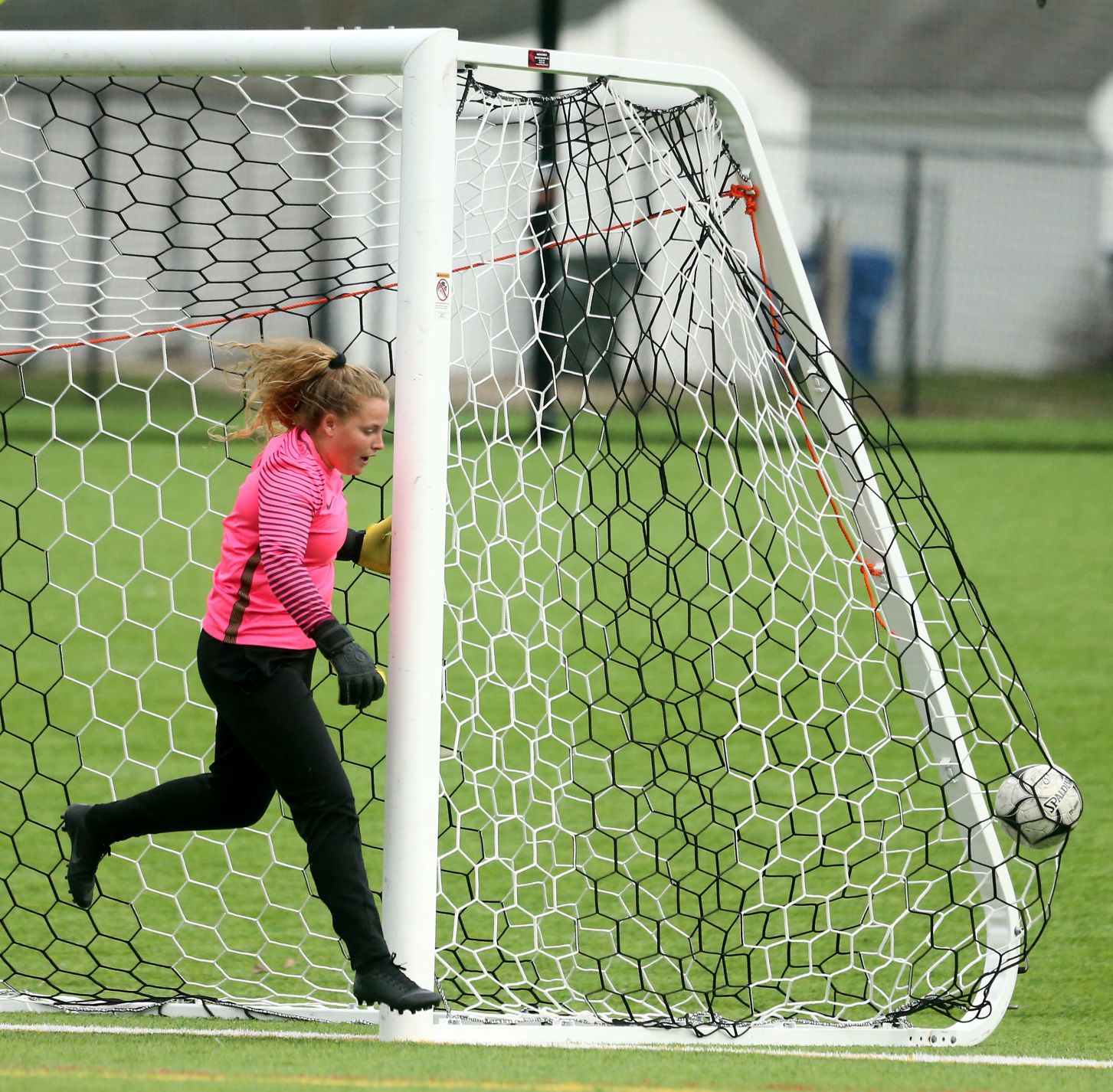 040919-qct-spt-bett-assum-Gsoccer-005